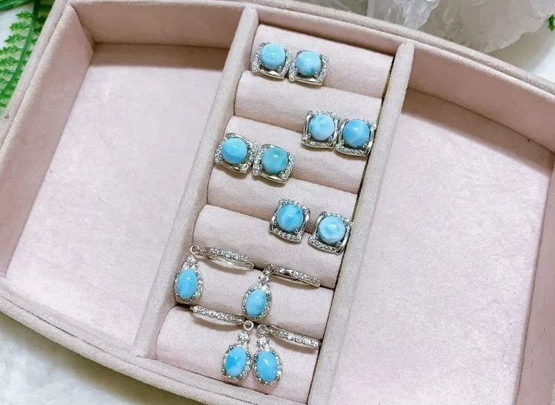 Ai nên sử dụng đá Larimar